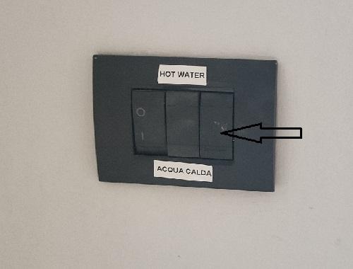 Interruttore luce veranda in cucina
